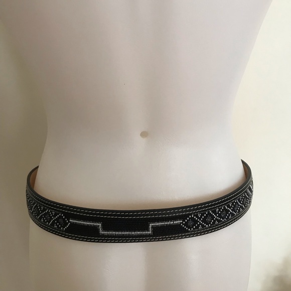 Donald J. Pliner Bead Worked Leather Belt Medium - Picture 4 of 8